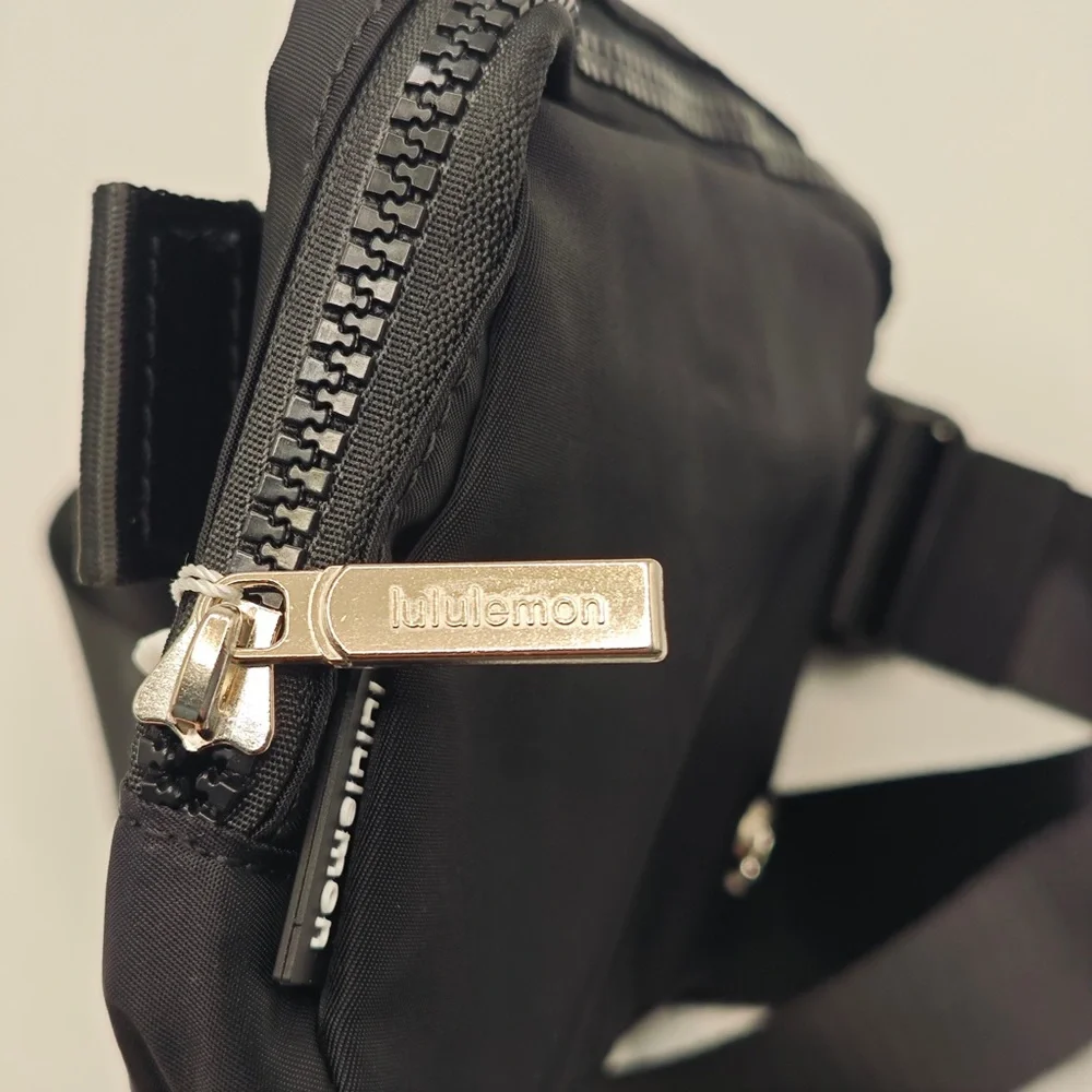 lululemon athletica Black Small Zip Pouch - Picture 6 of 7